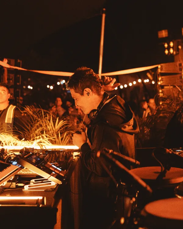 Jo.ke / Sussie 4 (percussion set)