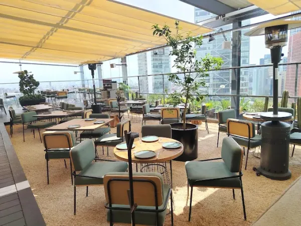 Faunna Rooftop venue