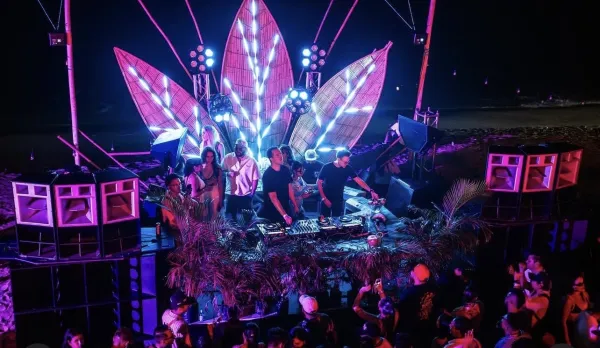 Oleaje Acapulco venue