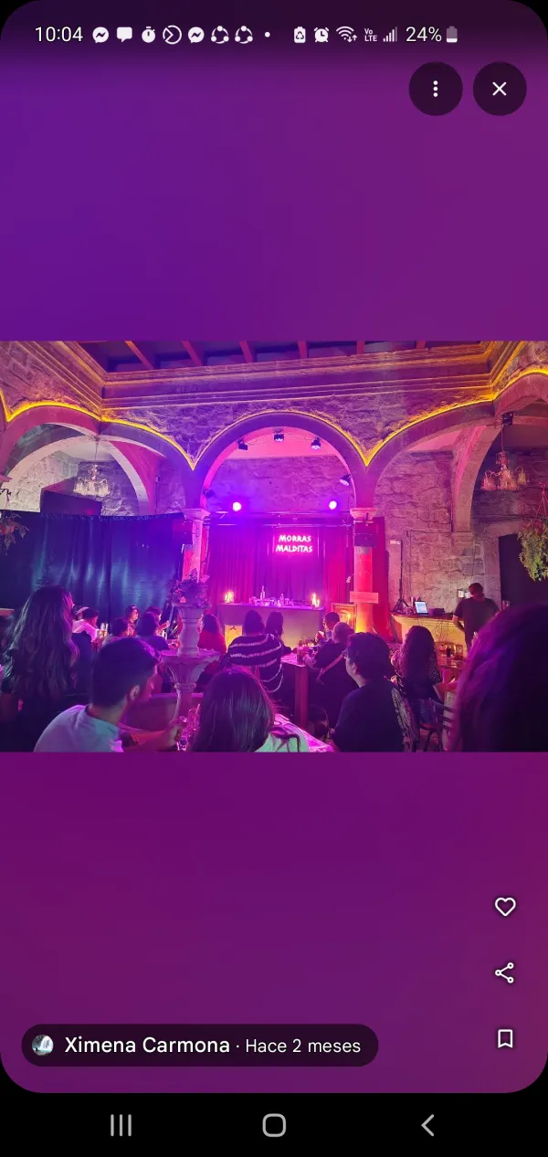 MR HENRY SHOW BAR venue