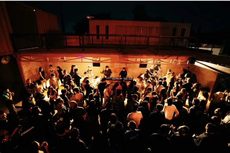 Sirilo House venue