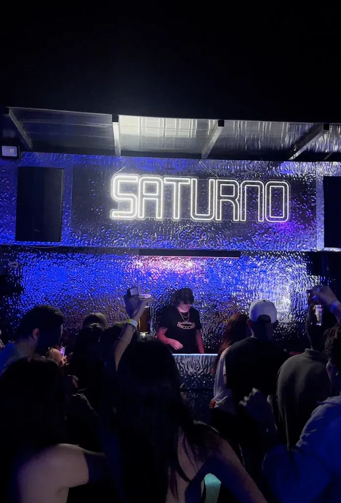 SATURNO ROOFTOP venue
