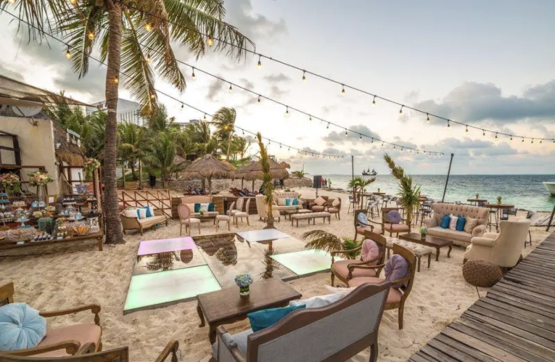 Bar del Mar Cancún venue