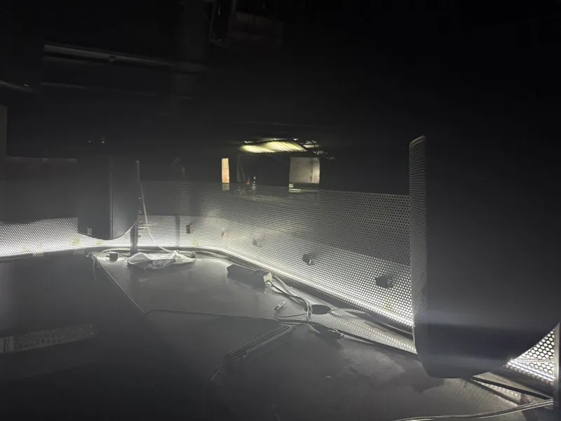 Versalles 94 venue