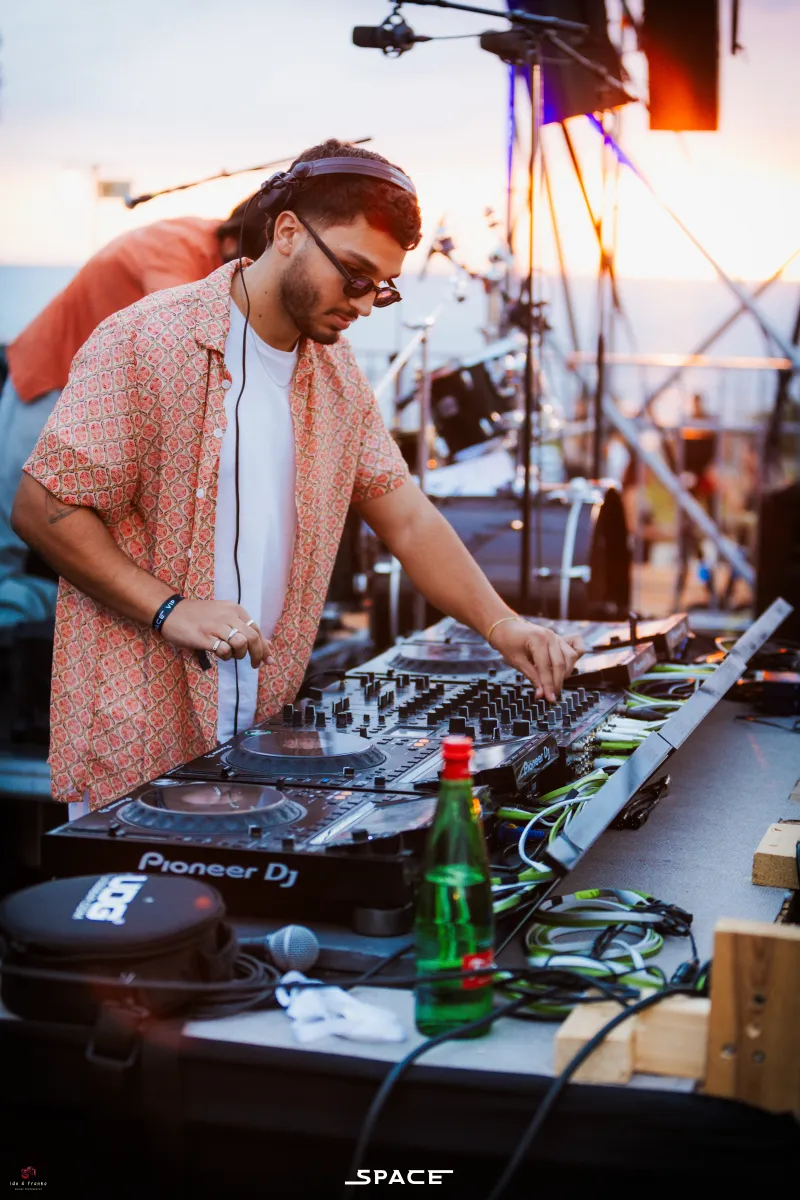 DODI (MACCABI HOUSE) - Saturday 15th