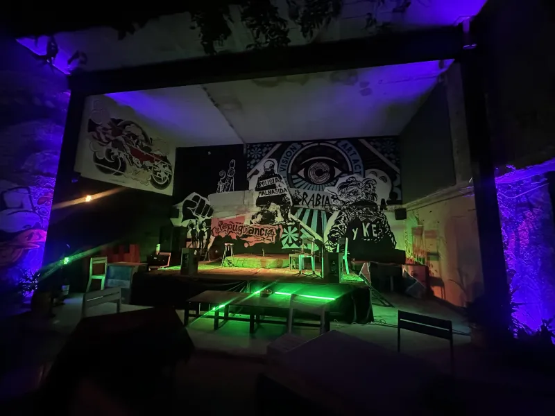 MORA MORA venue