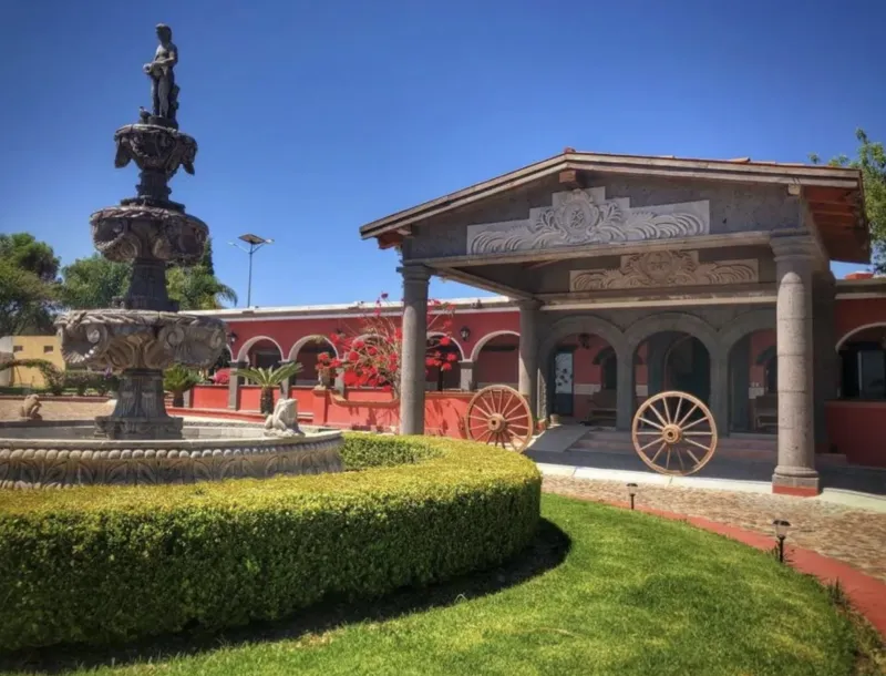 Hacienda tres vidas