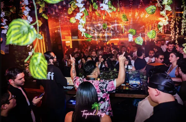 Janis Roma 🪩 venue