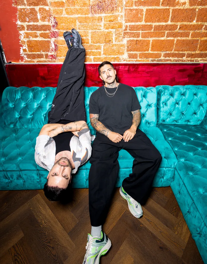 TOM & COLLINS
