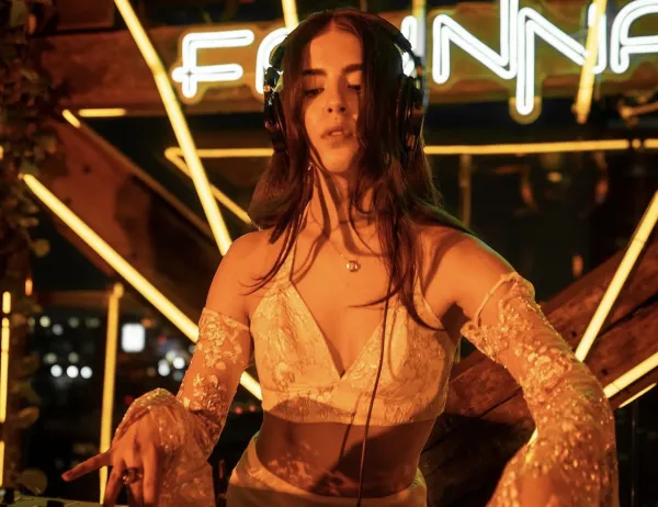 Faunna Rooftop venue