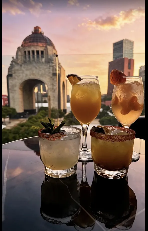 REVO ROOFTOP venue