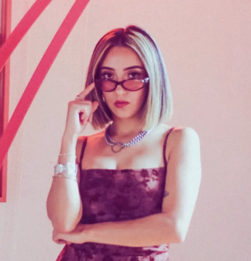 SHEYLA REYNA