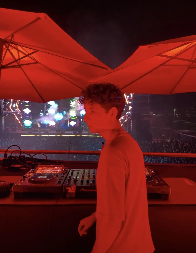 DJ NECTAR