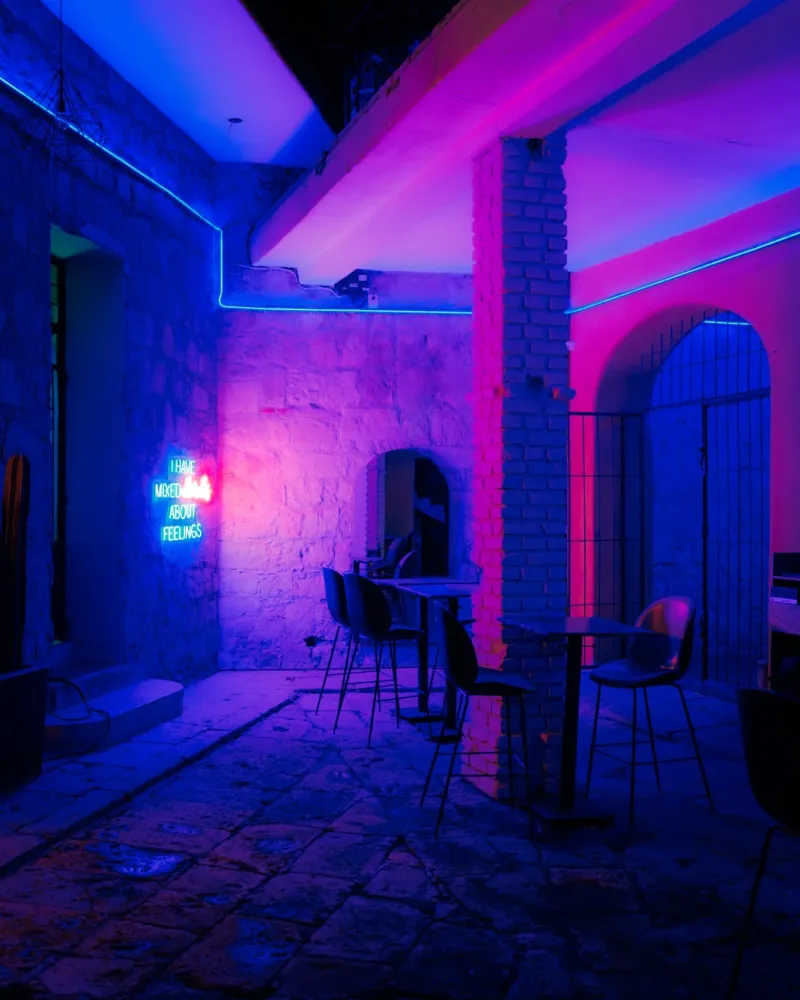Santino House Club venue