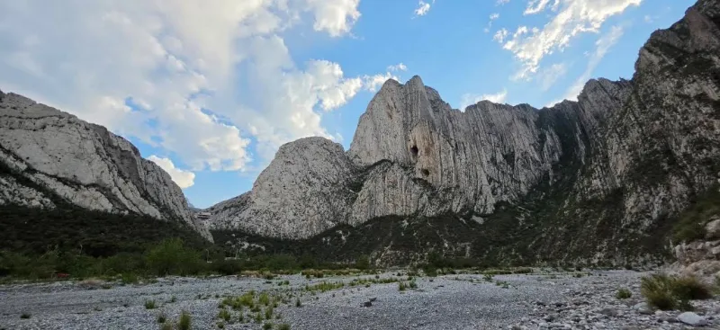 La Huasteca venue
