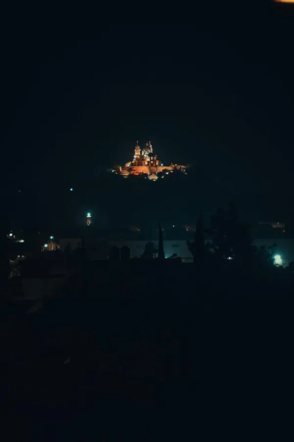 Mono Residencies: JØRD